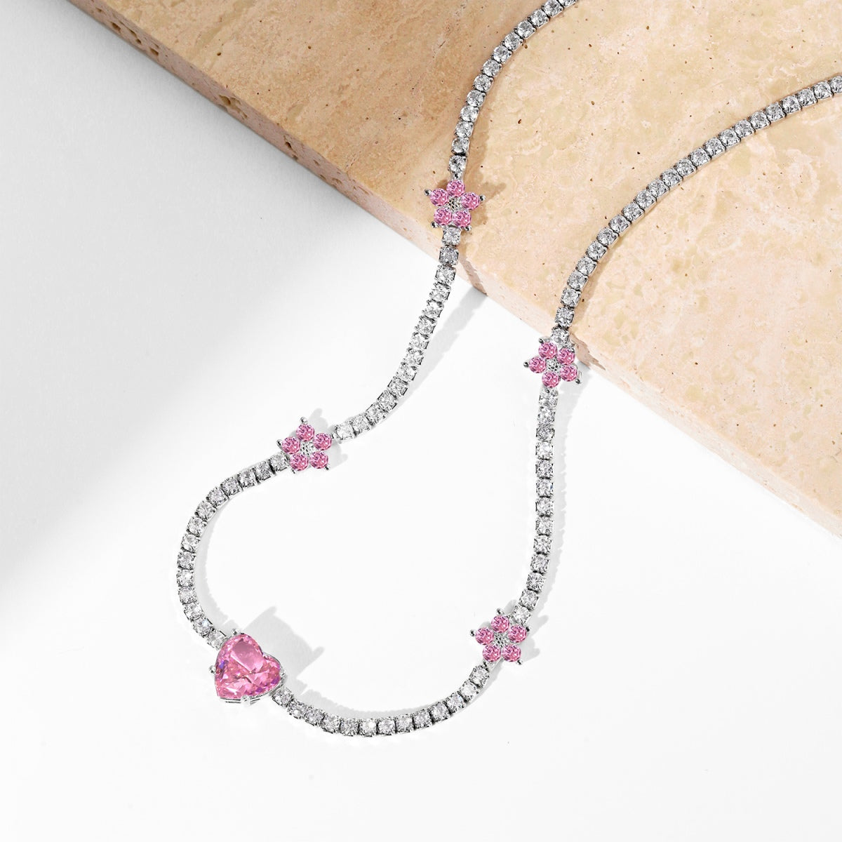 [Bloom]Dazzling Pink Heart Flower Necklace