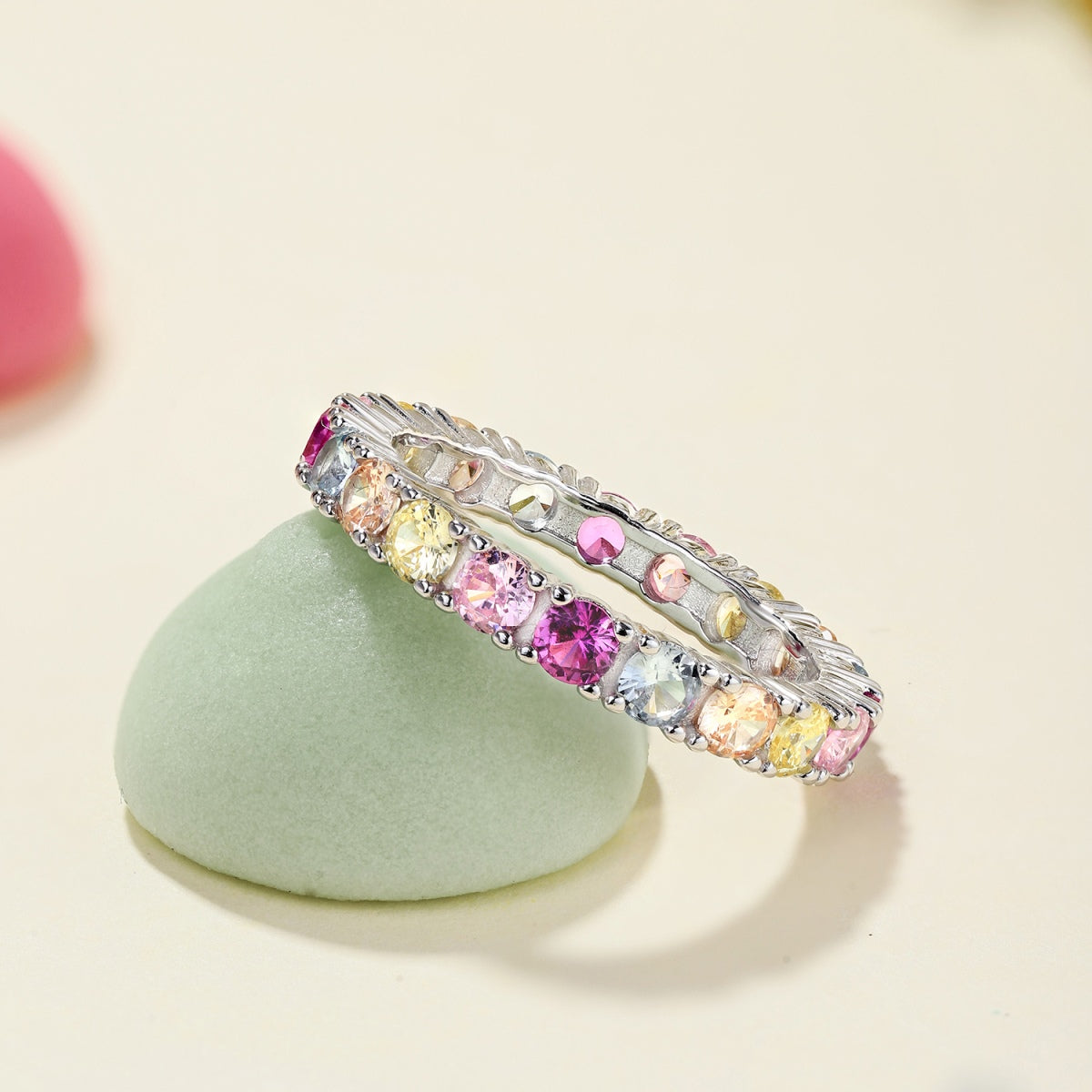 [Bloom]Dazzling Lustrous Round Cut Tennis Ring