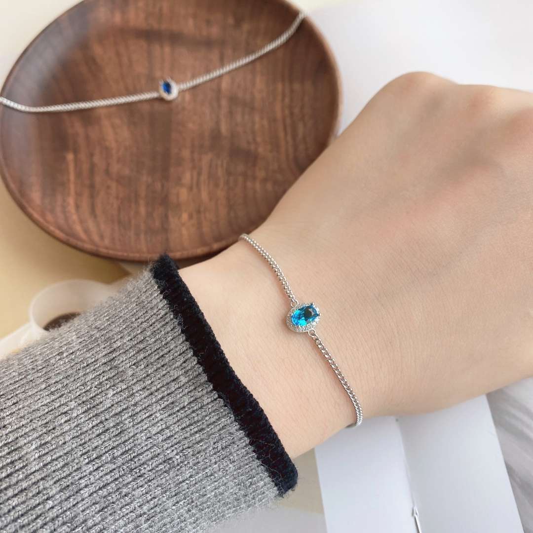 [Bloom]Exquisite Oval Shape Bracelet