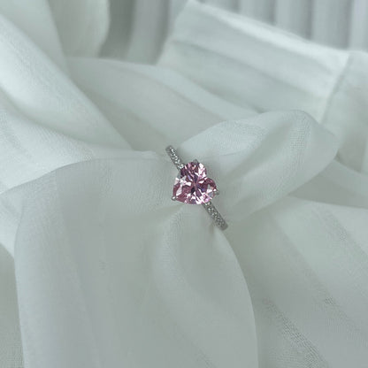 [Bloom]2.0 Carat Dazzling Lustrous Heart Cut Lover Ring