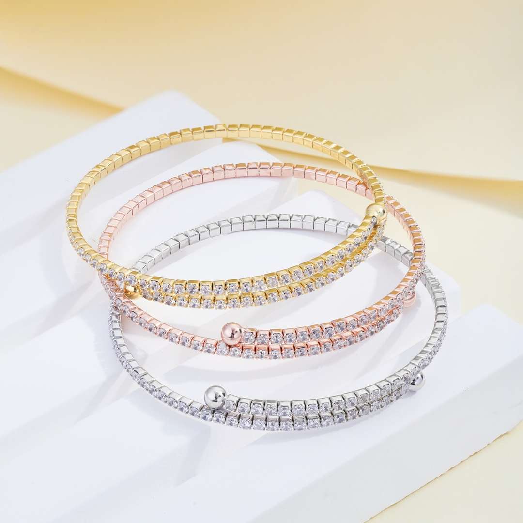 [Bloom]Row of Diamonds Round Fashion Bracelet