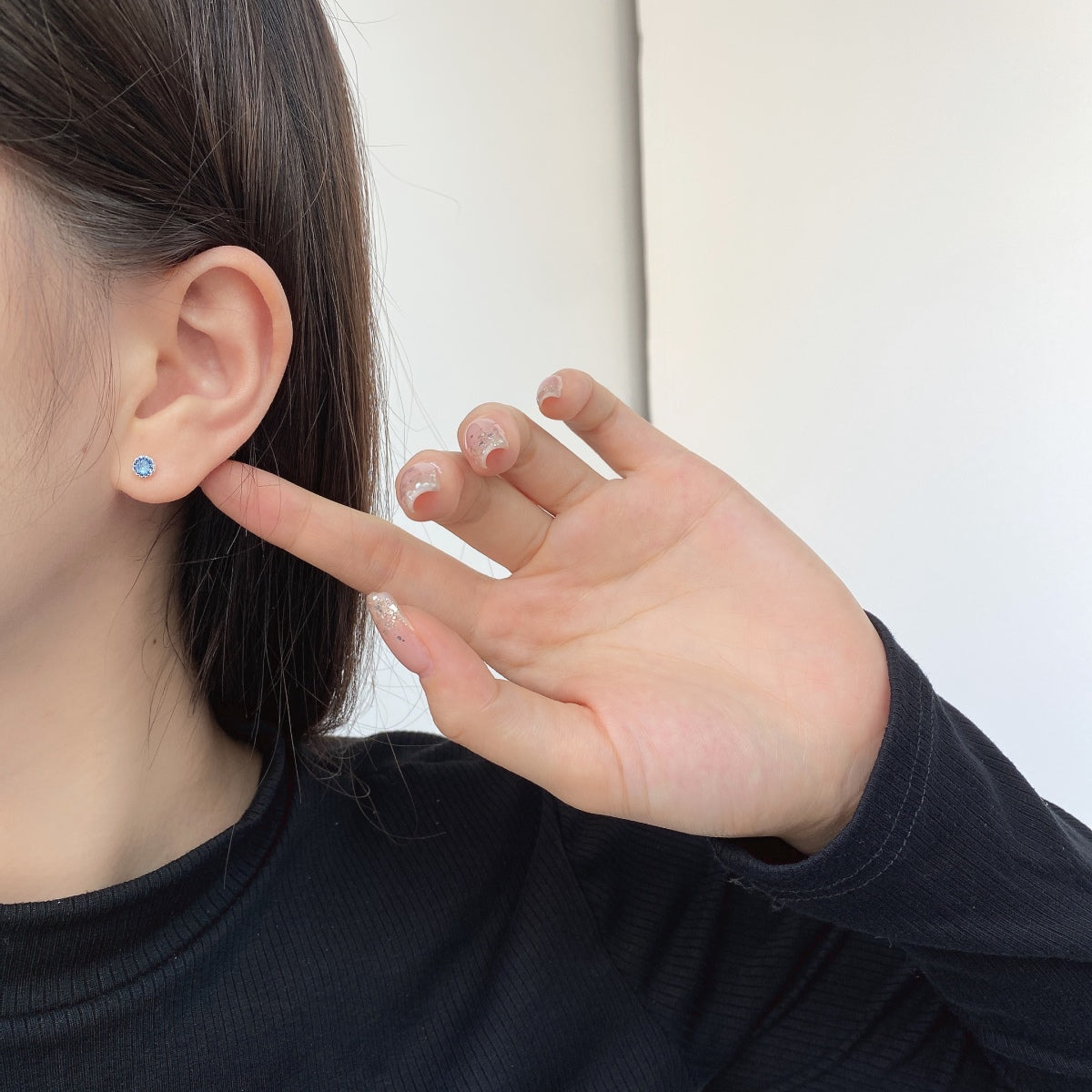 [Bloom]Sparkling Colorful Round Shape Earrings