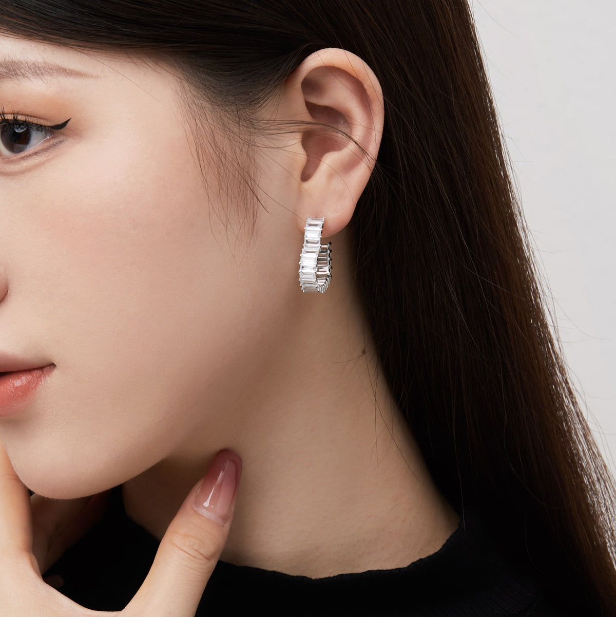 [Bloom]Radiant Heart Cutout Earrings