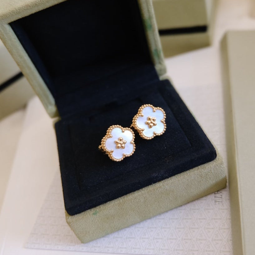 [Bloom]LUCKY PINK GOLD WHITE MOP EARRINGS