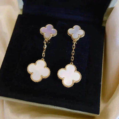 [Bloom]CLOVER 2 MOTIF WHITE MOP EARRINGS