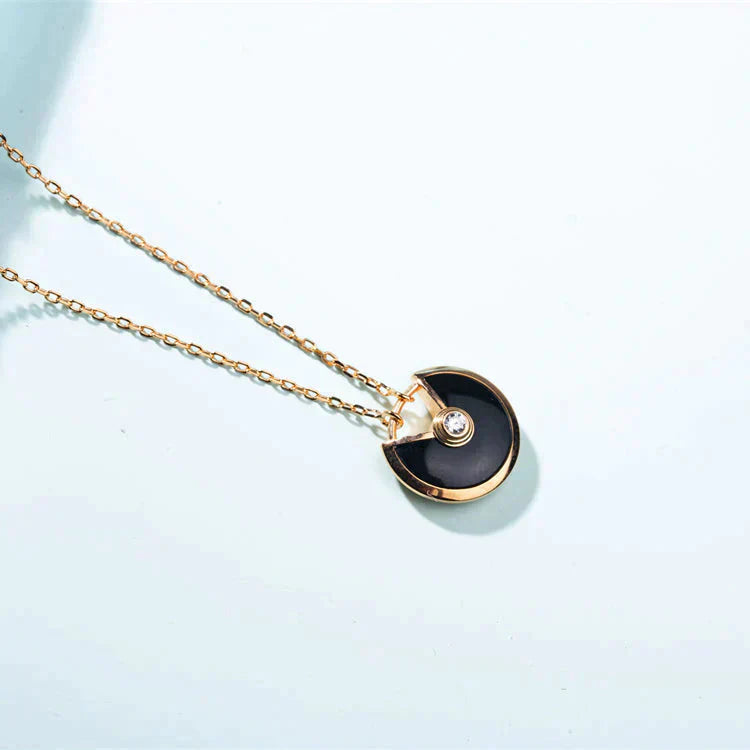 [Bloom]AMULETTE GOLD CARNELIAN ONYX NECKLACE