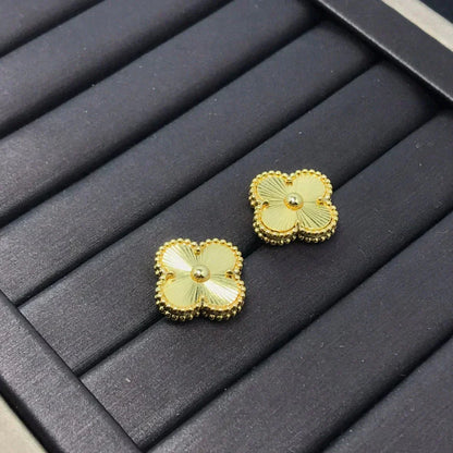 [Bloom]CLOVER MINI 9.5MM LASER EARRINGS