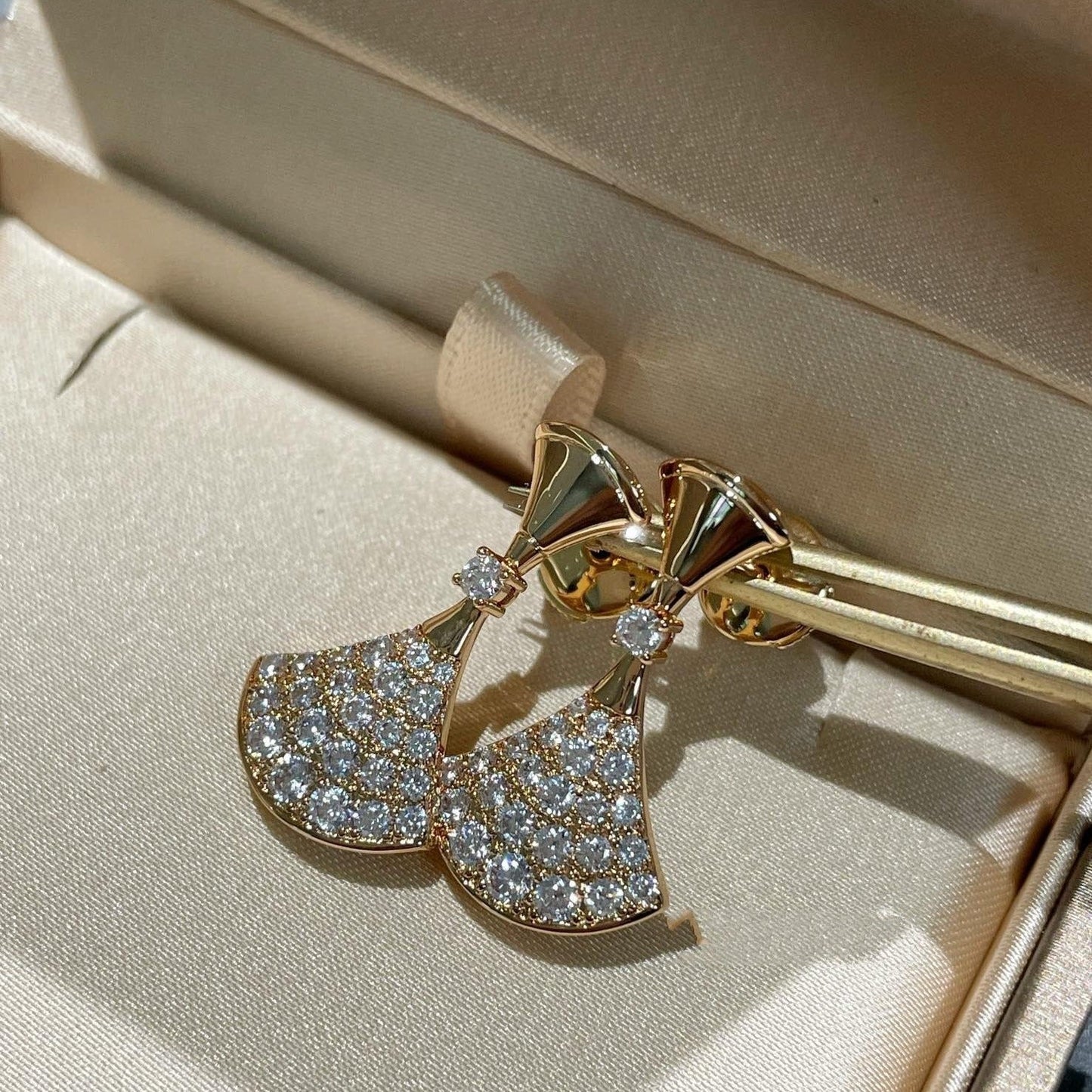 [Bloom]DREAM EARRINGS DIAMOND