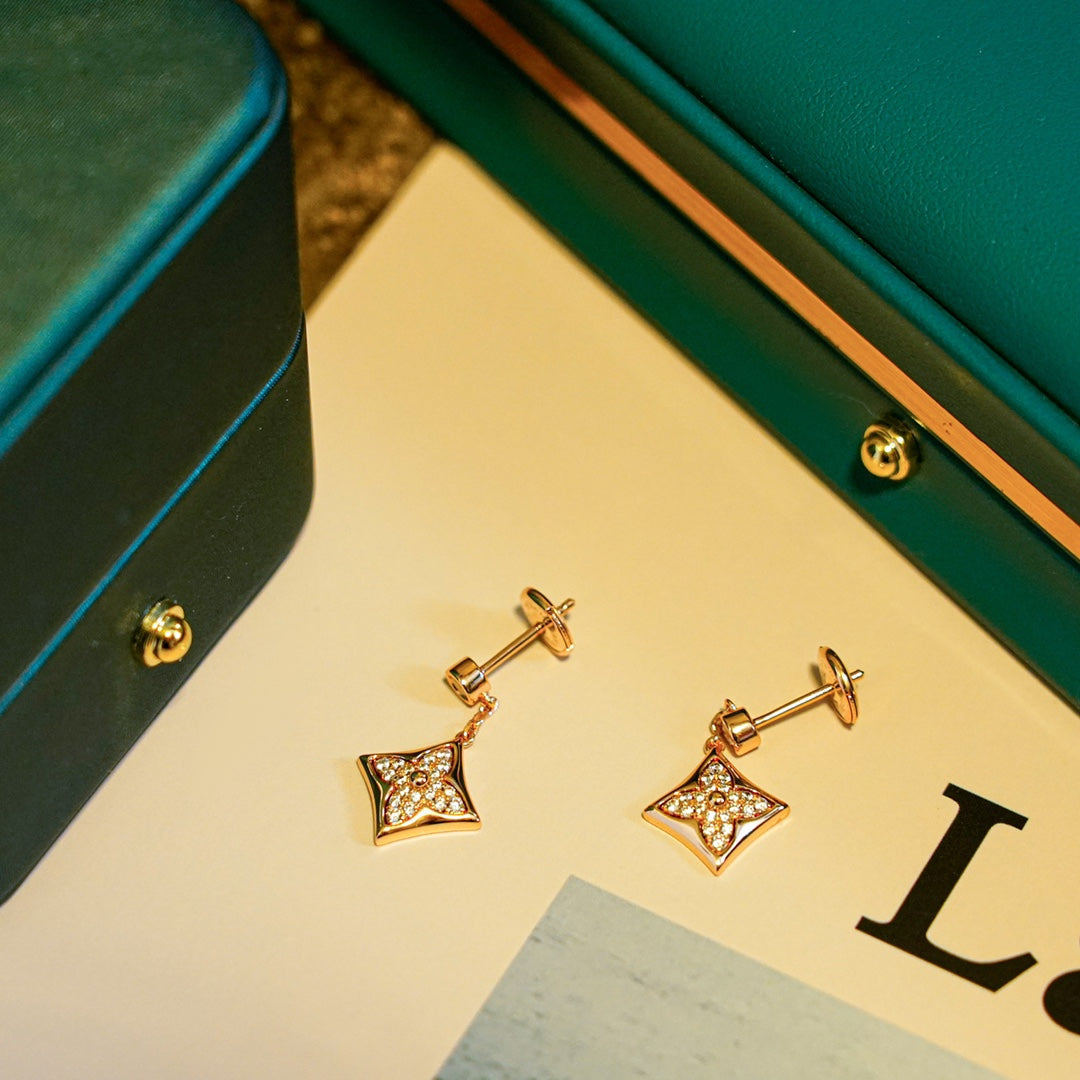 [Bloom]STAR DIAMONDS EARRINGS GOLD