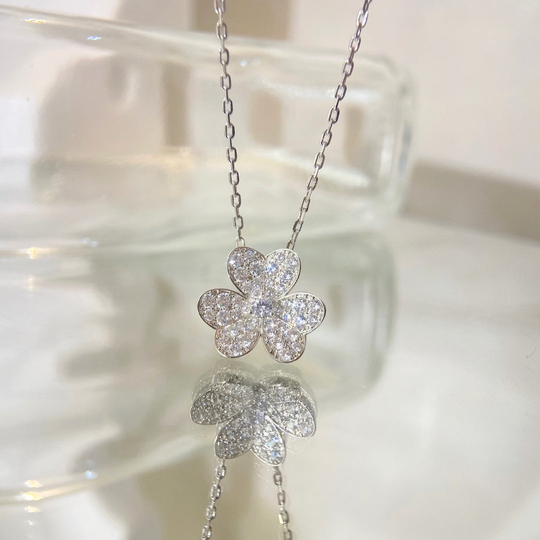 [Bloom]FLOWER DIAMOND NECKLACE