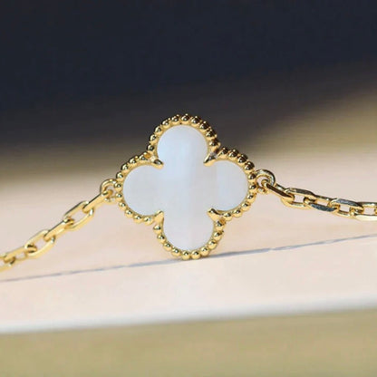 [Bloom]CLOVER 20 MOTIFS WHITE MOP NECKLACE