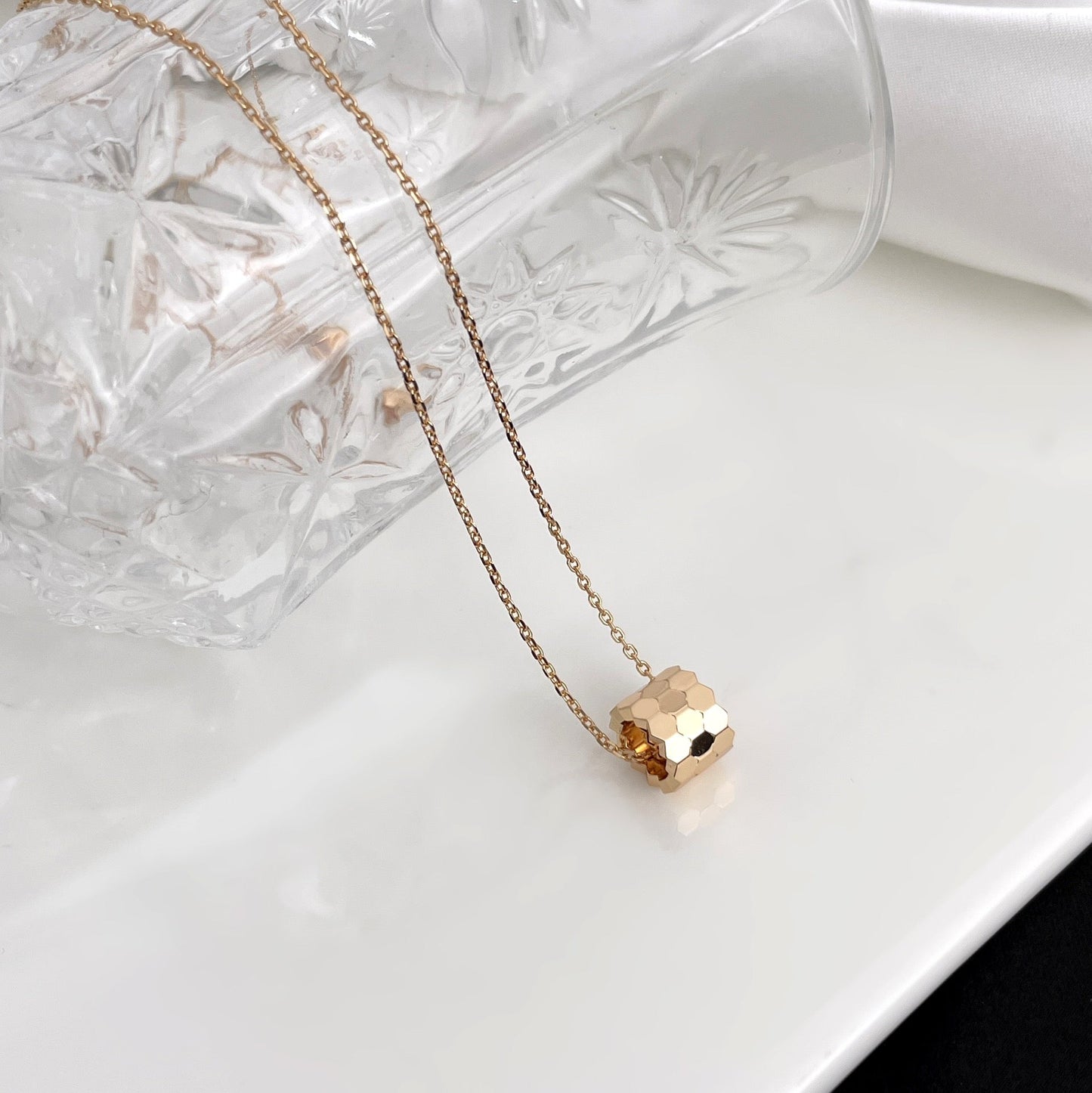 [Bloom]BEE MINI NECKLACE