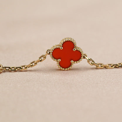 [Bloom]CLOVER 5 MOTIFS RED AGATE  BRACELET