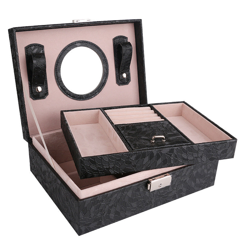 EXQUISITE PU LEATHER JEWELRY BOX WITH LOCK