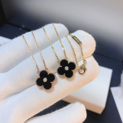 [Bloom]CLOVER 15MM DIAMOND ONYX NECKLACE