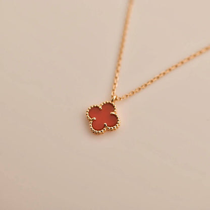 [Bloom]CLOVER MINI 9.5MM WHITE CARNELIANS NECKLACE