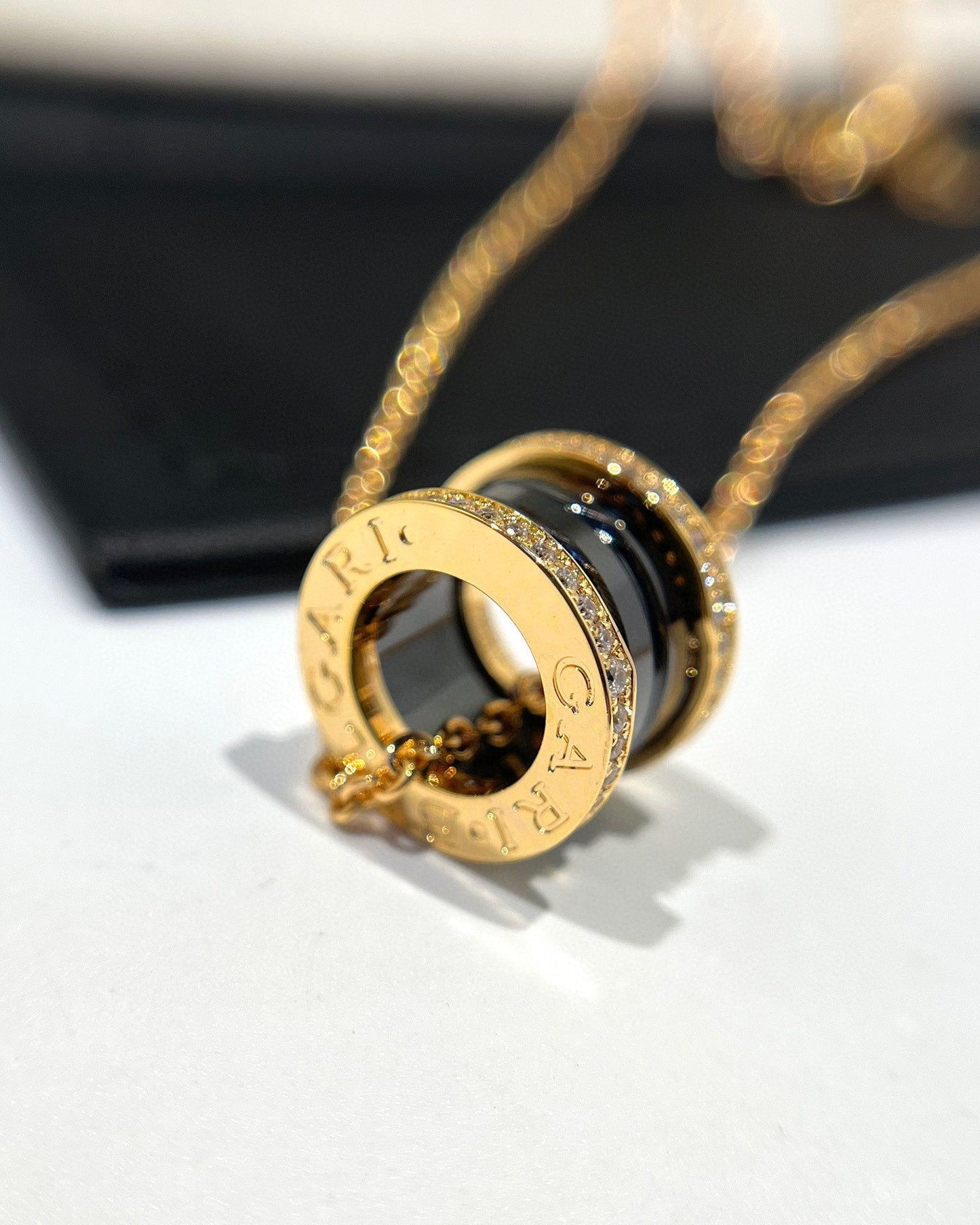 [Bloom]ZERO 1 BLACK CERAMIC DIAMOND PINK GOLD NECKLACE